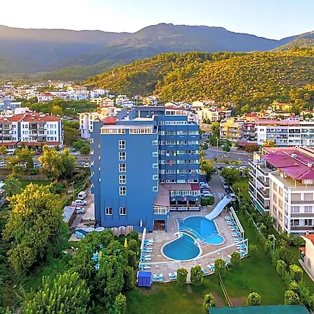 Gold Hotel 4*